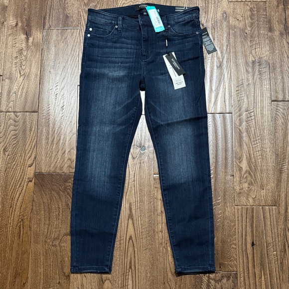 NWT Liverpool Dark Wash Skinny Jeans - Sz 8P